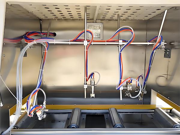 Machine de peinture de profil